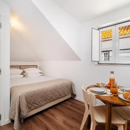 Apartment Whome Alfama Prime Location Explore W/ Style Lisbon